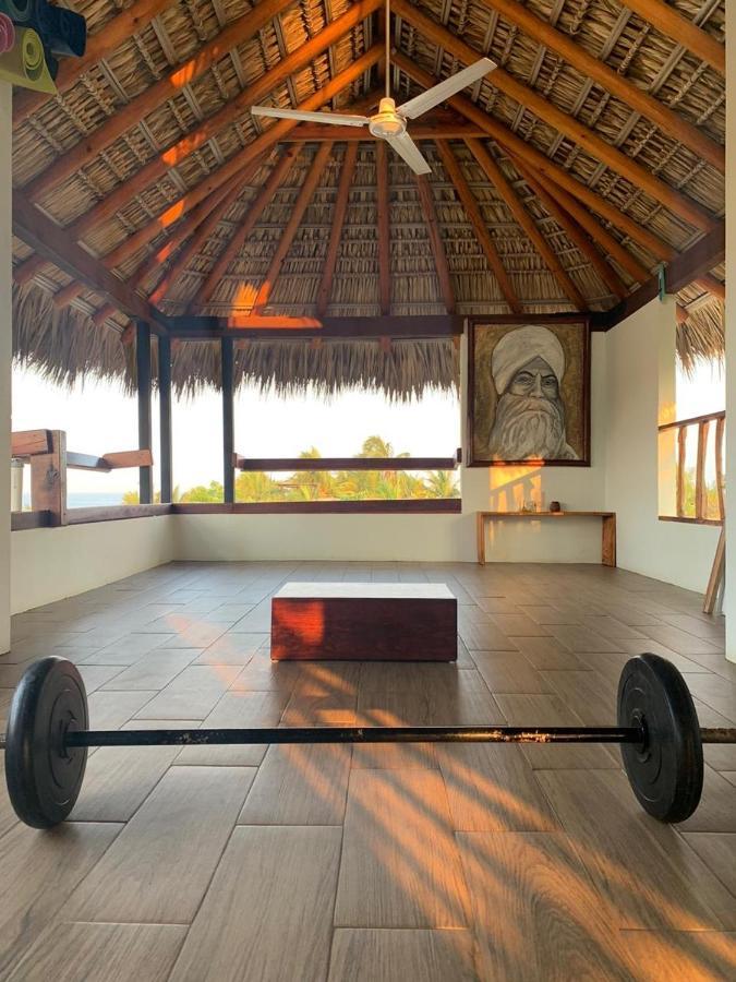 הוסטל Brisas de Zicatela Experiencia Surf Camp מראה חיצוני תמונה