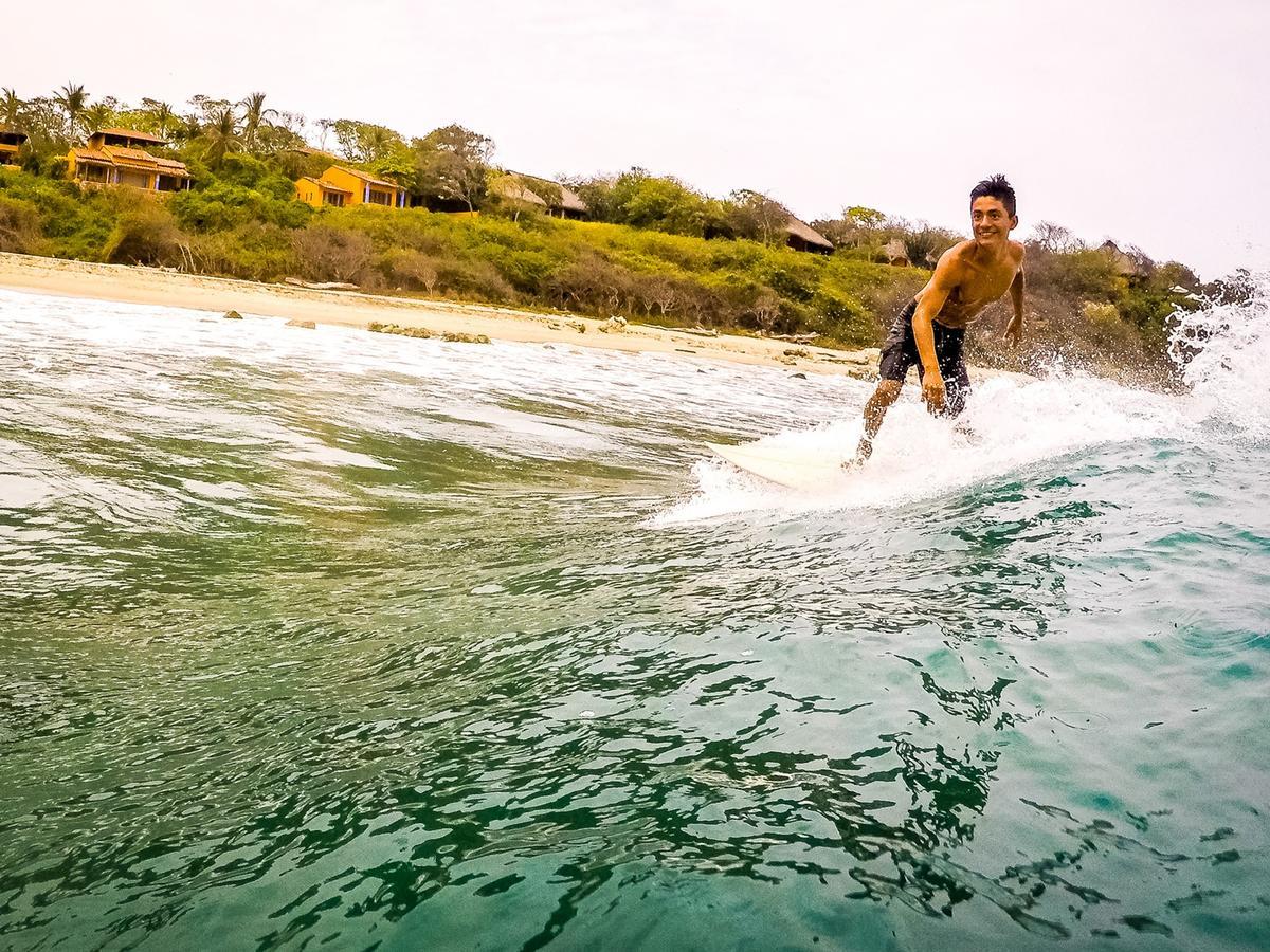 הוסטל Brisas de Zicatela Experiencia Surf Camp מראה חיצוני תמונה